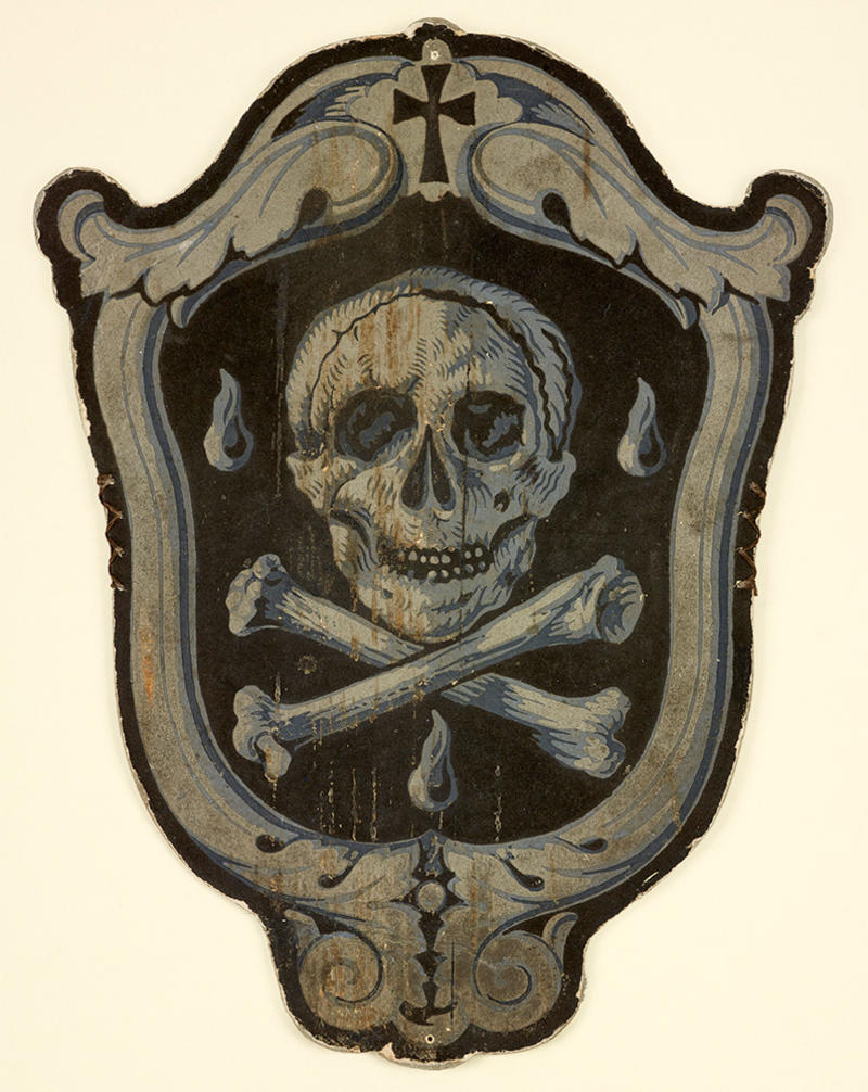 Mememto Mori ephermeral funerary chiaroscuro print showing a skull and crossbones Mememto Mori ephermeral funerary chiaroscuro print showing a skull and crossbones
